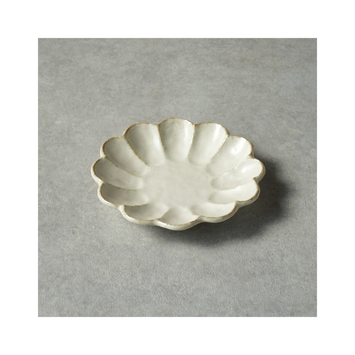 Kaneko Kohyo Rinka 17cm Plate Shironeri Mino Ware
