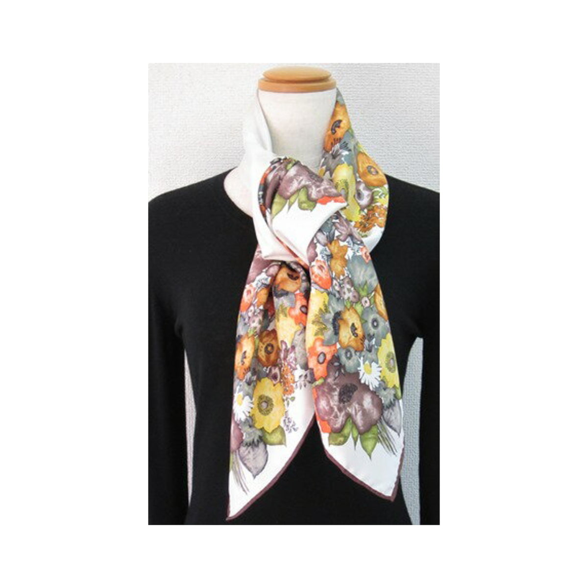 Bashamichi Gaslight Silk Scarf - img-1